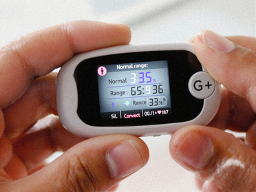 Modern glucose monitoring device